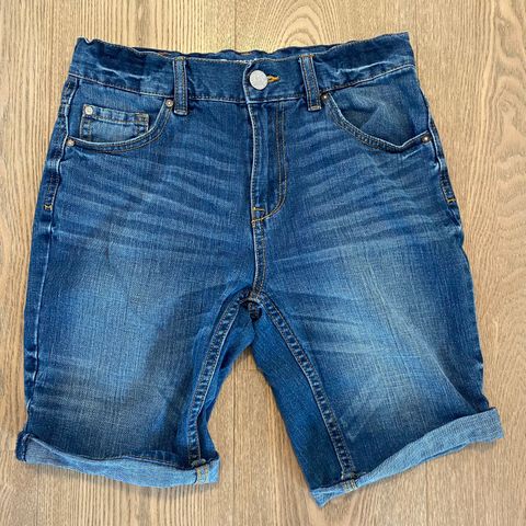 Tøff kortbukse - jeansshorts - shorts - olashorts str 158 cm.