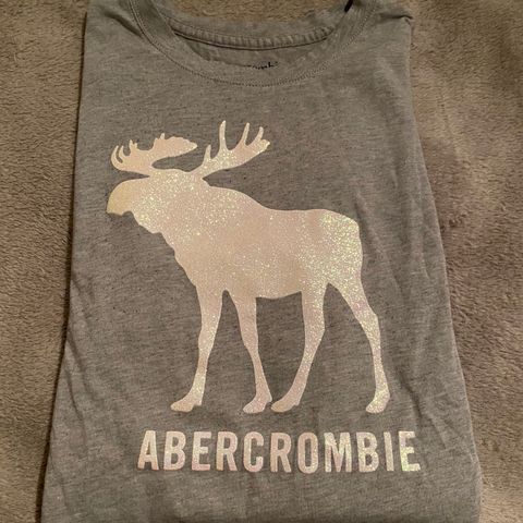 Abercrombie&Fitch genser