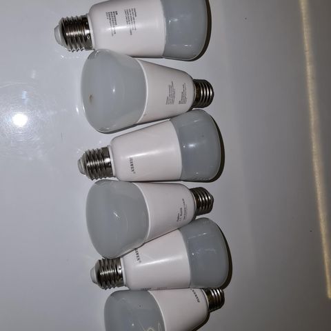 Diverse philips hue samt tilbehør, adaptere e27 e14 gu10 etc