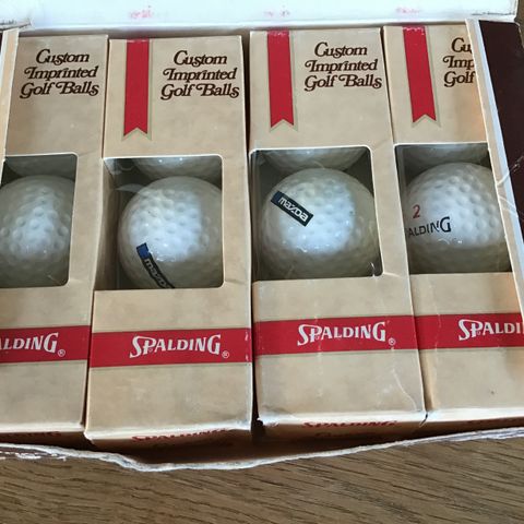Spalding custom imprinted golf balls - samleobjekt