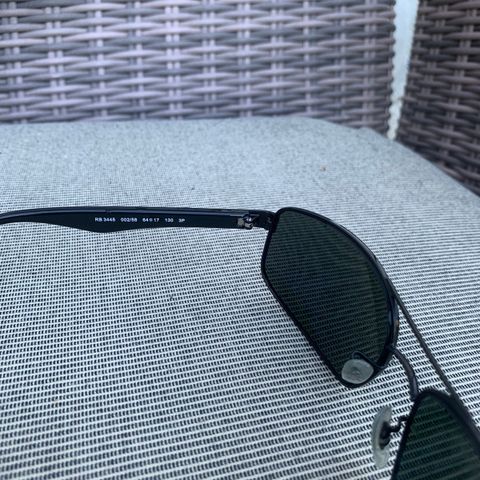 Meget pent rayban 3445 polarised