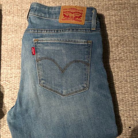 jeans fra Levis og MiH - str 26