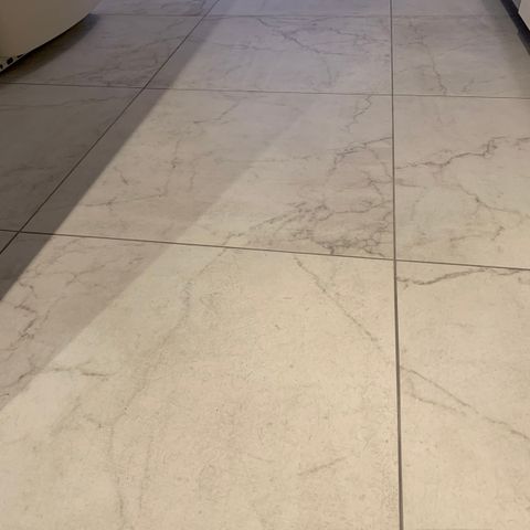 Ny prisAntica Carrara white 60x60 fliser. Unik marmor imitasjon!