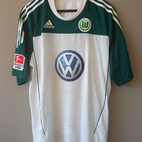 Kampbrukt/matchworn Wolfsburg drakt av Andrea Barzagli