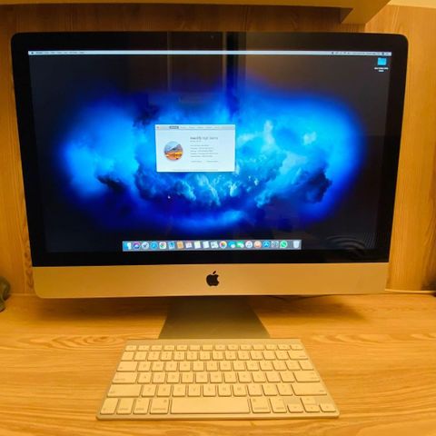 iMac (27-inch, Mid 2010) 12gb RAM, 256gb SSD, 1024 Graphic Card.