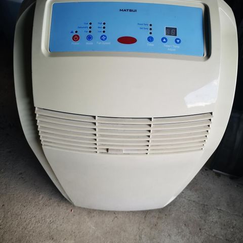 Matsui Air conditioner, portable 