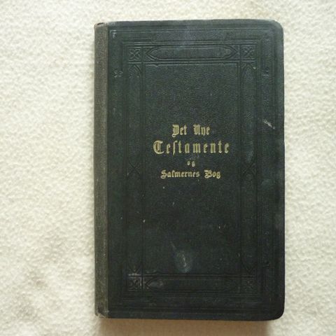 1916 - Det Nye Testamente og Salmernes bok.