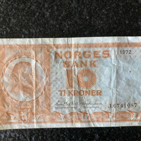 10 kr seddel brun