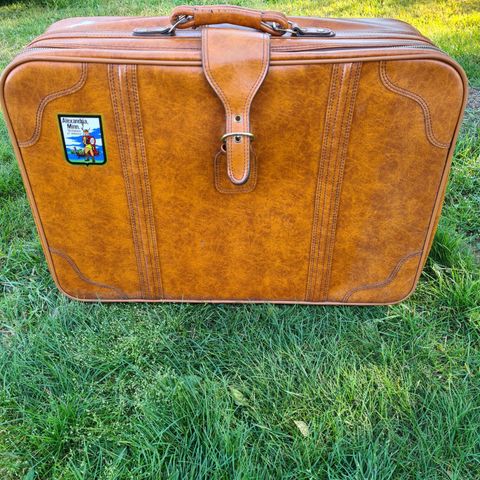 Flott retro brun koffert