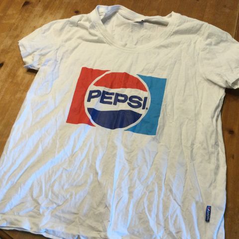 Pepsi t shirt