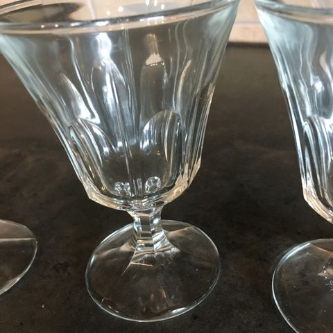 5 gamle solide fine glass