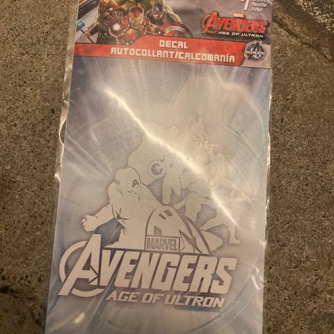 Marvel Avengers decal (ny)