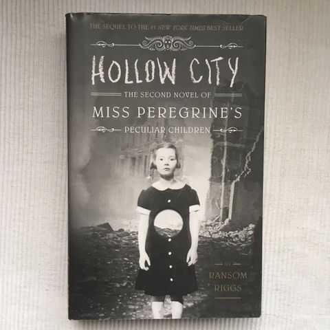 BokFrank: Ransom Riggs; Hollow City (2014)  På engelsk