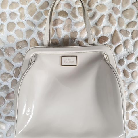 SOM NY! LULU GUINNESS HVIT BEIGE VESKE LAKK