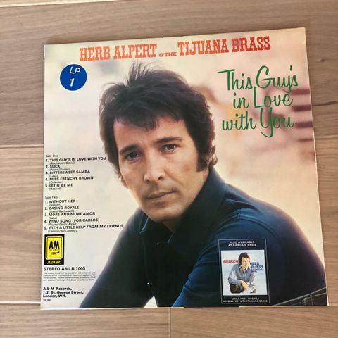 Pent spilt LP plate med Herb Albert and the Tijuana Brass selges