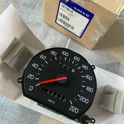 Volvo speedometer