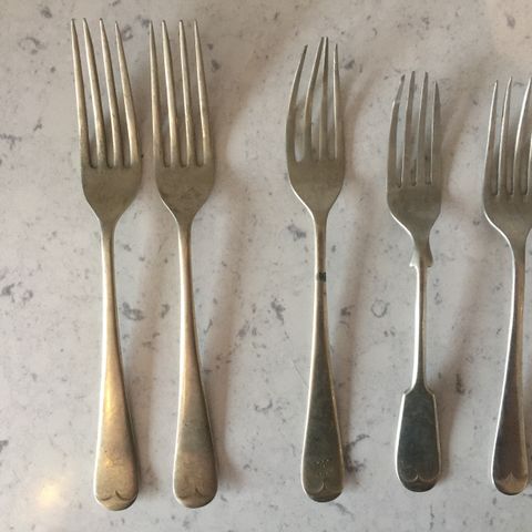 Set of 5 Odd Vintage Stainless Nickel / Nickel-Silver Dinner Forks