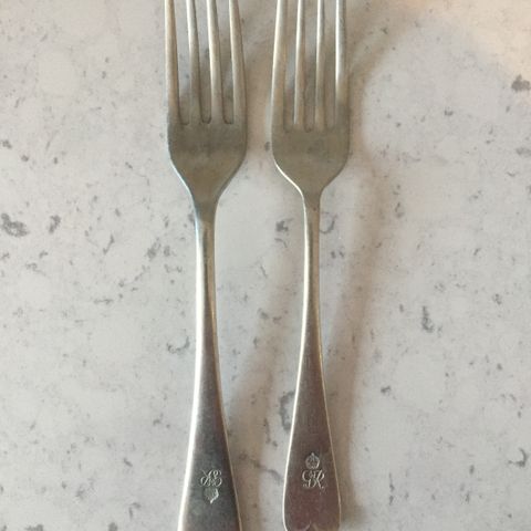 2 Odd Vintage 1930s-40s George VI Dinner Forks - Nickel Silver