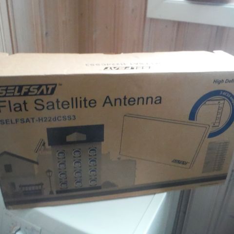 Flat satelllite Antenne