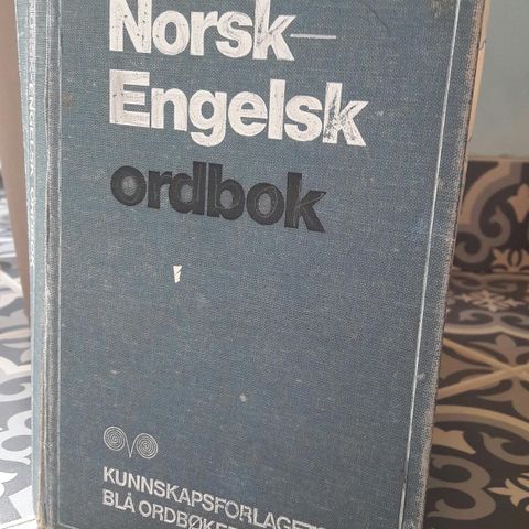 Engelsk-Norsk blå ordbok, 