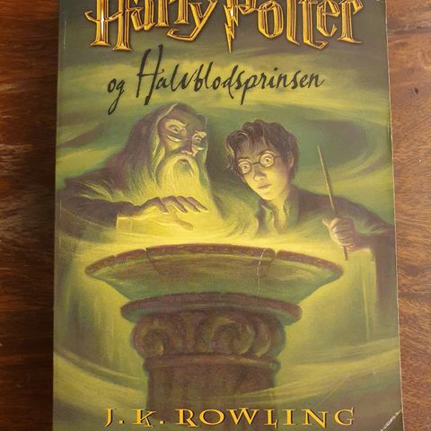 Harry Potter og Halvblodsprinsen. J. K. Rowling