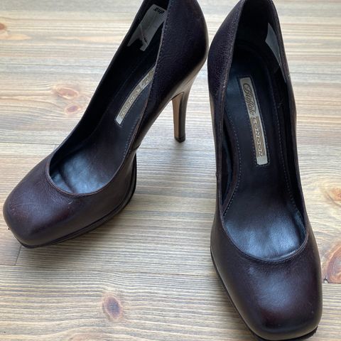 Brune pumps skinn Str 37