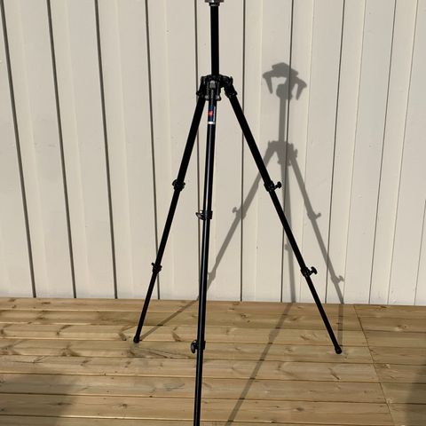 Manfrotto pro fotostativ.