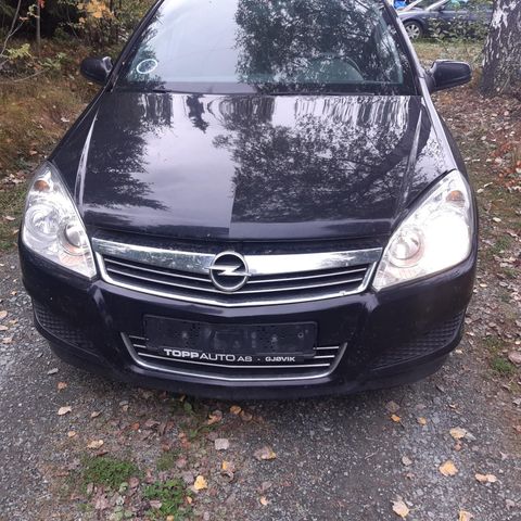 Opel Astra selges i deler