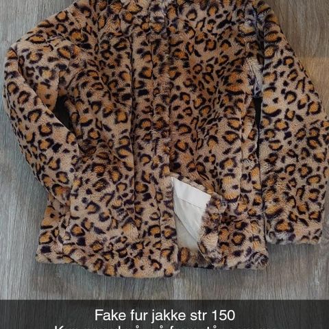 Fuskepels jakke str 150