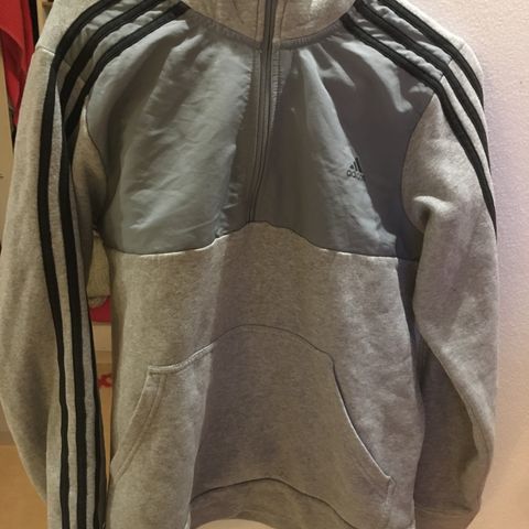 Adidas Hettegenser Strl: XL