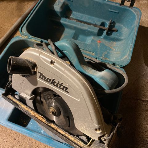 Makita 5704R sirkelsag