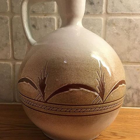 Retro keramikk vase - H: 22 cm.D: 16 cm