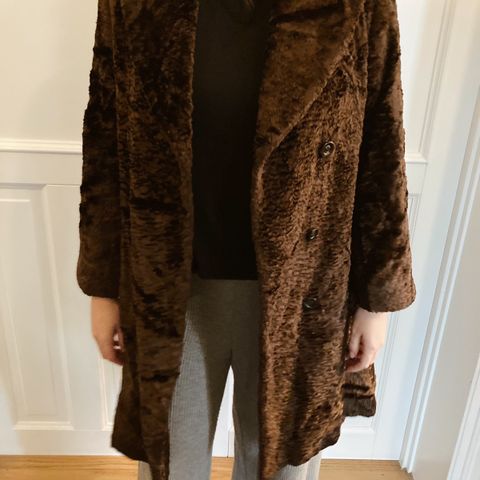 Faux fur kåpe fra Benetton