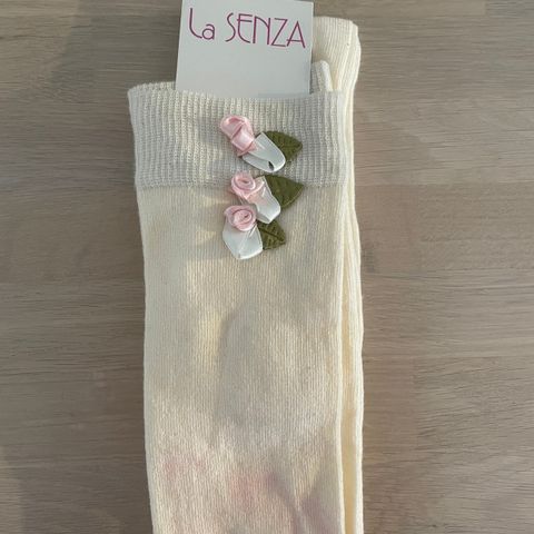 La Senza knehøye sokker i offwhite, one size