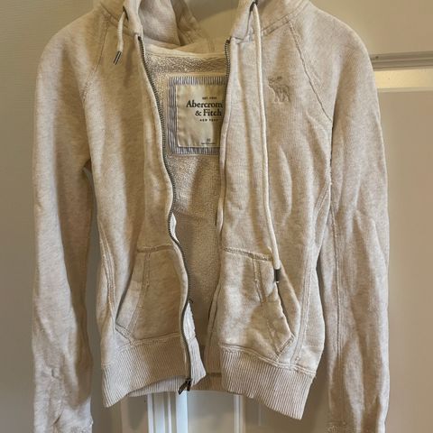 Abercrombie & Fitch jakke i beige, str. XS