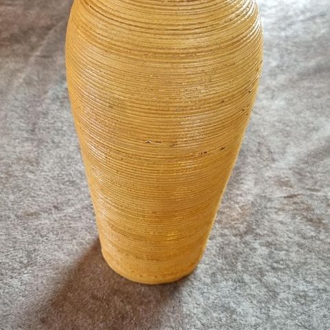 Keramikk vase, håndlaget