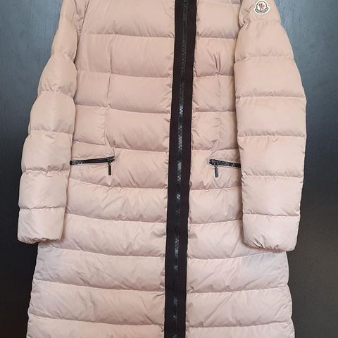 Moncler Woman Winter Parka Jacket - Size 3