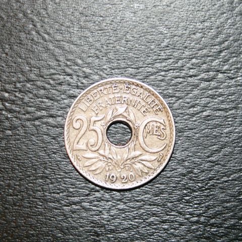 Belgia  25 c 1920   kr 45,-
