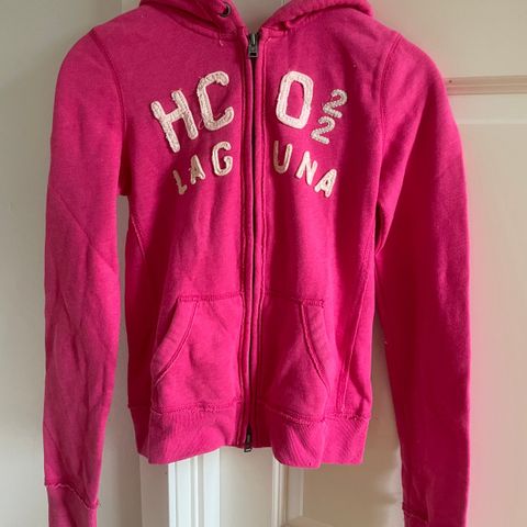 Hollister jakke i rosa, str. XS