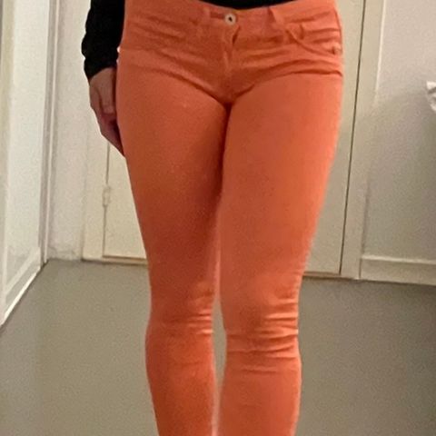 Annonsebilde