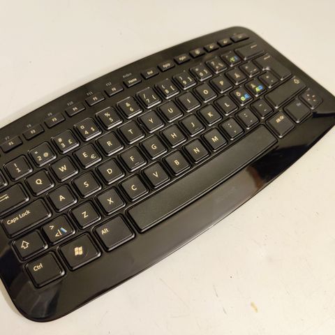 Microsoft blåtann-tastatur (ARC 1392)
