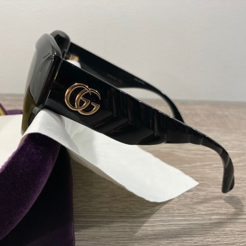 Solbriller fra Gucci