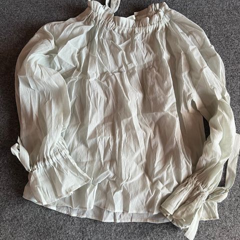 Gina tricot bluse