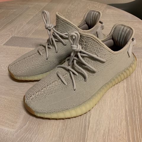 Adidas Yeezy Boost 350 V2 - Sesame - Størrelse: 44 (US 10) - 'DEADSTOCK'