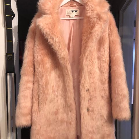 Faux fur, late pelsjakke