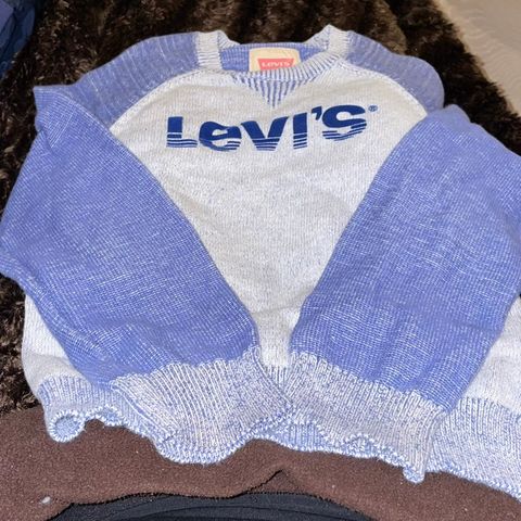 Levis genser strl 8-10 år