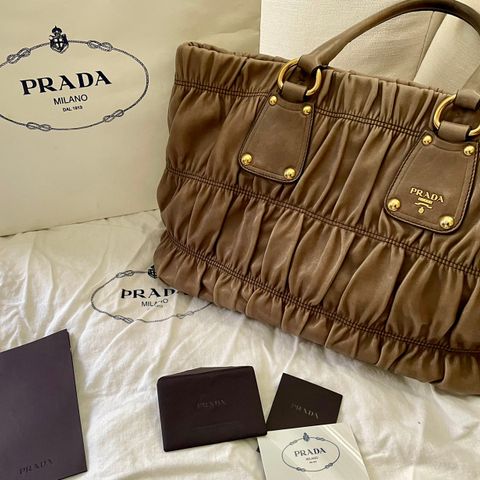 Designerveske Prada