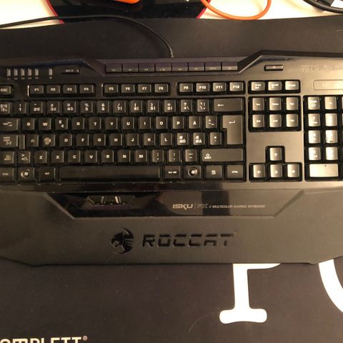 ROCCAT ISKU FX Gaming Tastatur m/eske
