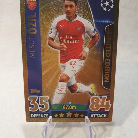 Topps Match Attax 2015/16 - #LE6 Mesut Özil (Gold Limited Edition)