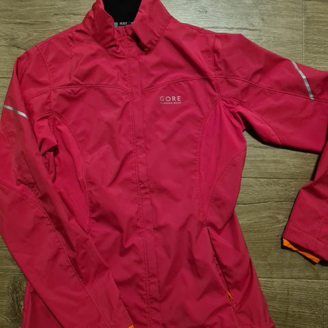 Gore running windstopper